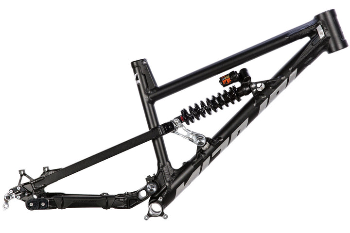 Nicolai G18 HAMMER color Raw / Talla M (170-180 cm) 2025