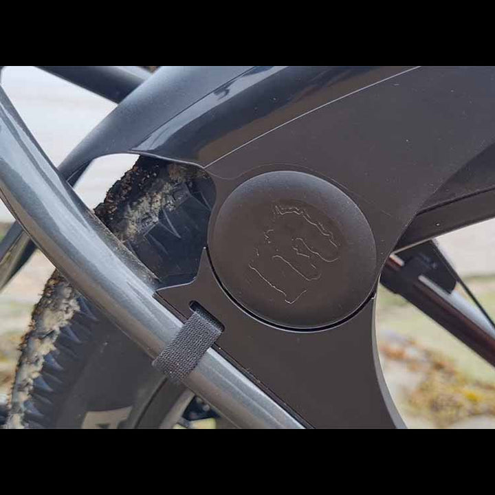 MUCKY NUTZ MugGuard, Rear