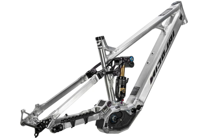 Cuadro Nicolai S18 Swift - color Raw / Talla M (170-180 cm) 2025