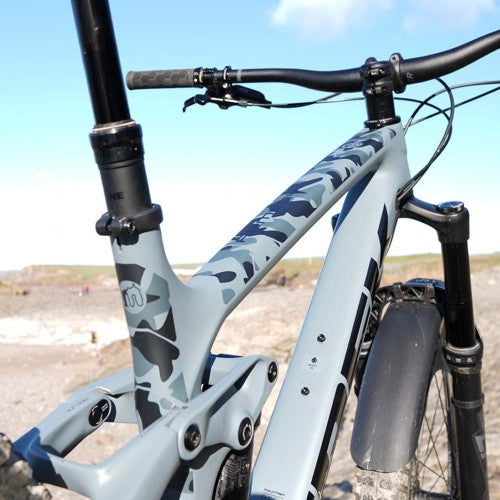 MUCKY NUTZ Frame Skinz, Camo (Mate)